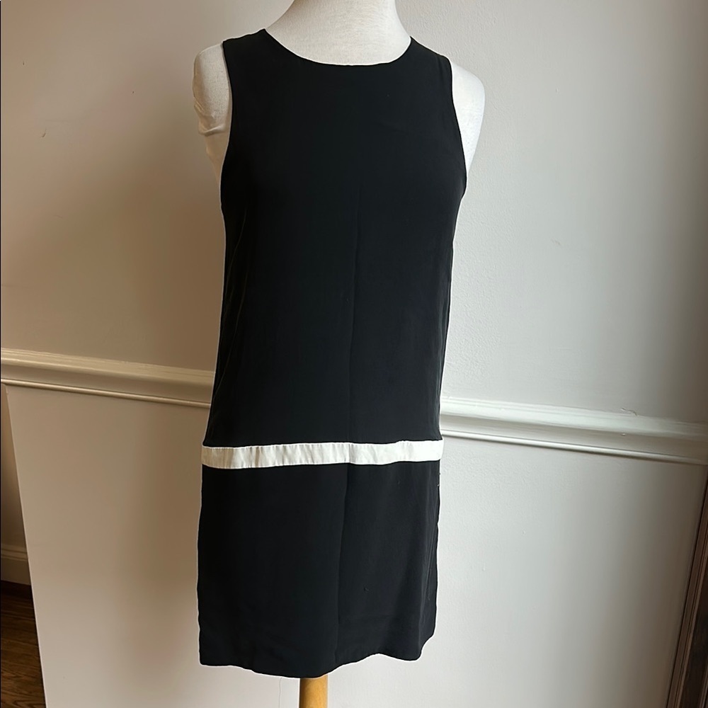 Joie Black Silk mid-length dress white stripe Small EUC